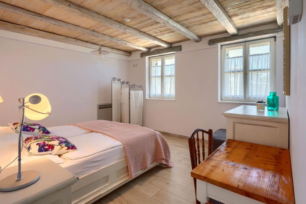Family Villa Elizabeta With Pool In Umag Cepljani Екстер'єр фото
