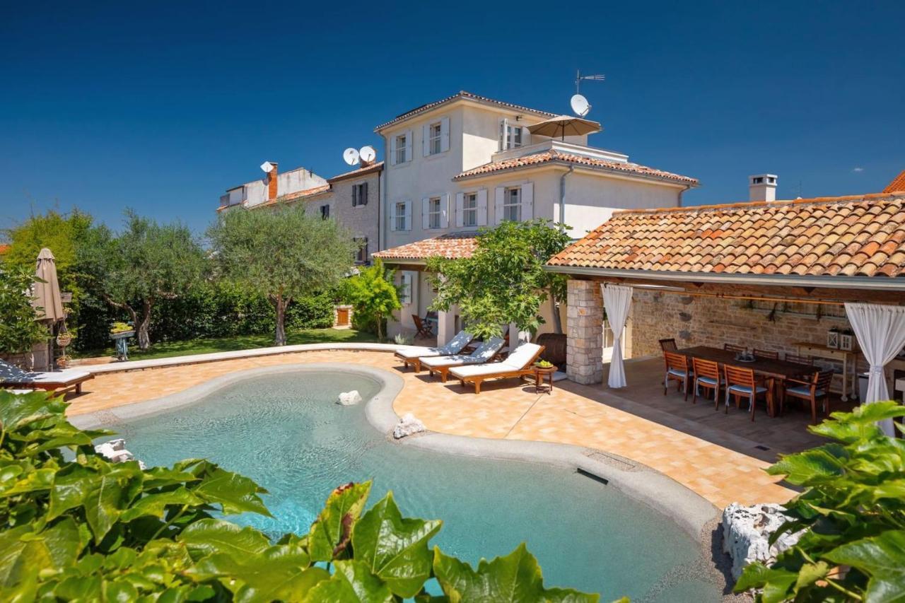 Family Villa Elizabeta With Pool In Umag Cepljani Екстер'єр фото