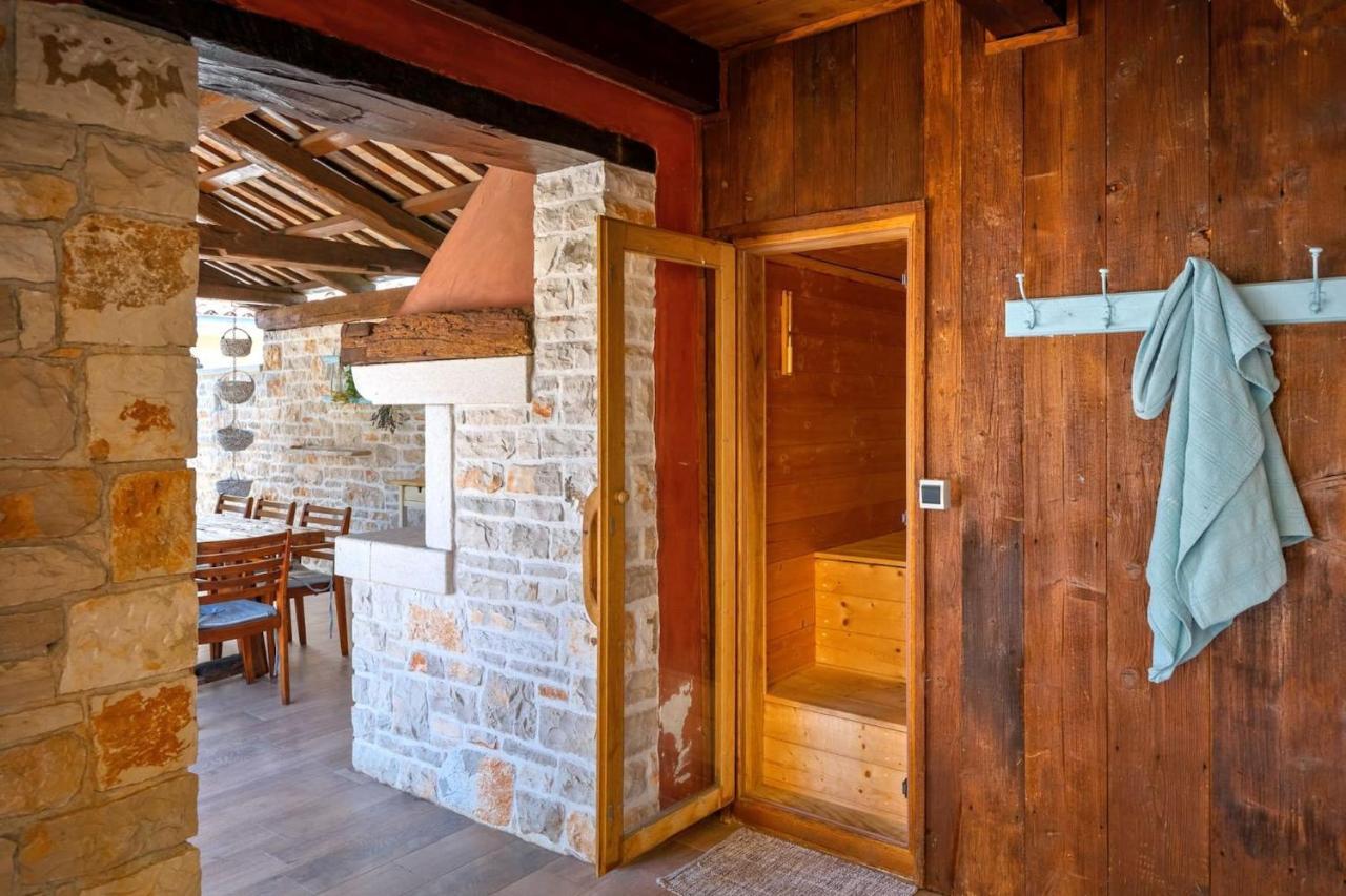 Family Villa Elizabeta With Pool In Umag Cepljani Екстер'єр фото